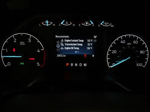 Used 2024 Ford F350 4x4 Crew Cab DRW Super Duty image 33