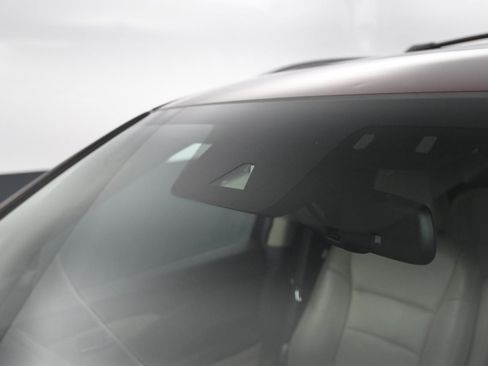 Used 2016 Honda Pilot Touring image 11