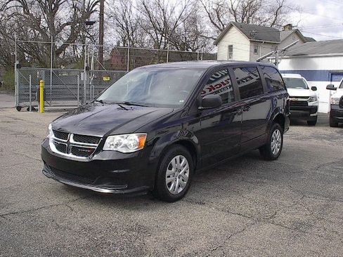 Used 2016 Dodge Grand Caravan SE image 8