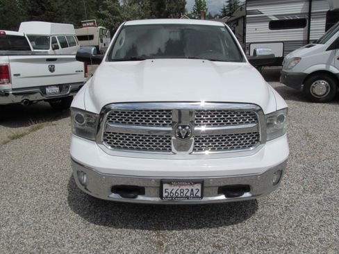 Used 2016 RAM 1500 Laramie image 5