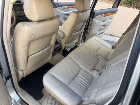 Used 2005 Lexus GX 470 image 23