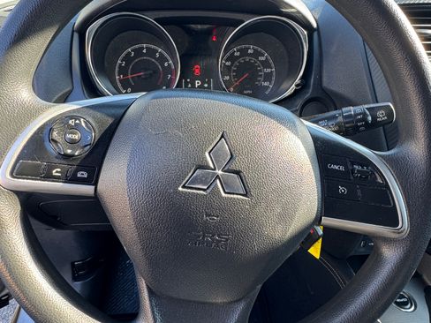 Used 2024 Mitsubishi Outlander Sport ES image 23