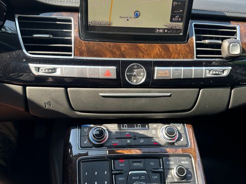 Used 2012 Audi A8 L 4.2 image 30