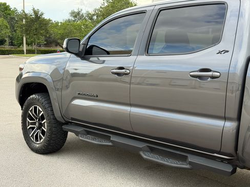 Used 2021 Toyota Tacoma TRD Sport RWD image 39