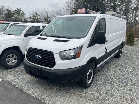 Used 2019 Ford Transit 250 RWD image 1