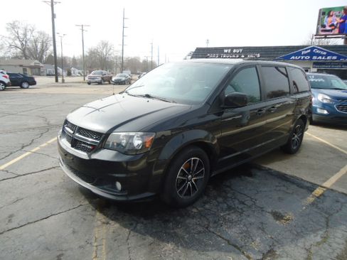 Used 2018 Dodge Grand Caravan GT image 6