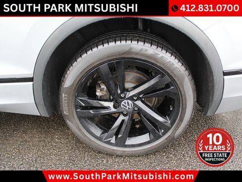 Used 2023 Volkswagen Tiguan SE R-Line image 27