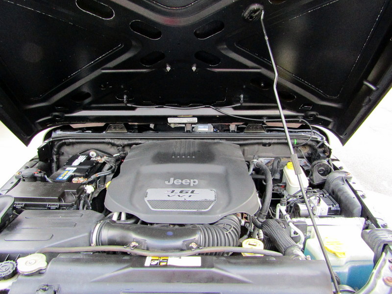 Used 2013 Jeep Wrangler 4WD Sport image 21
