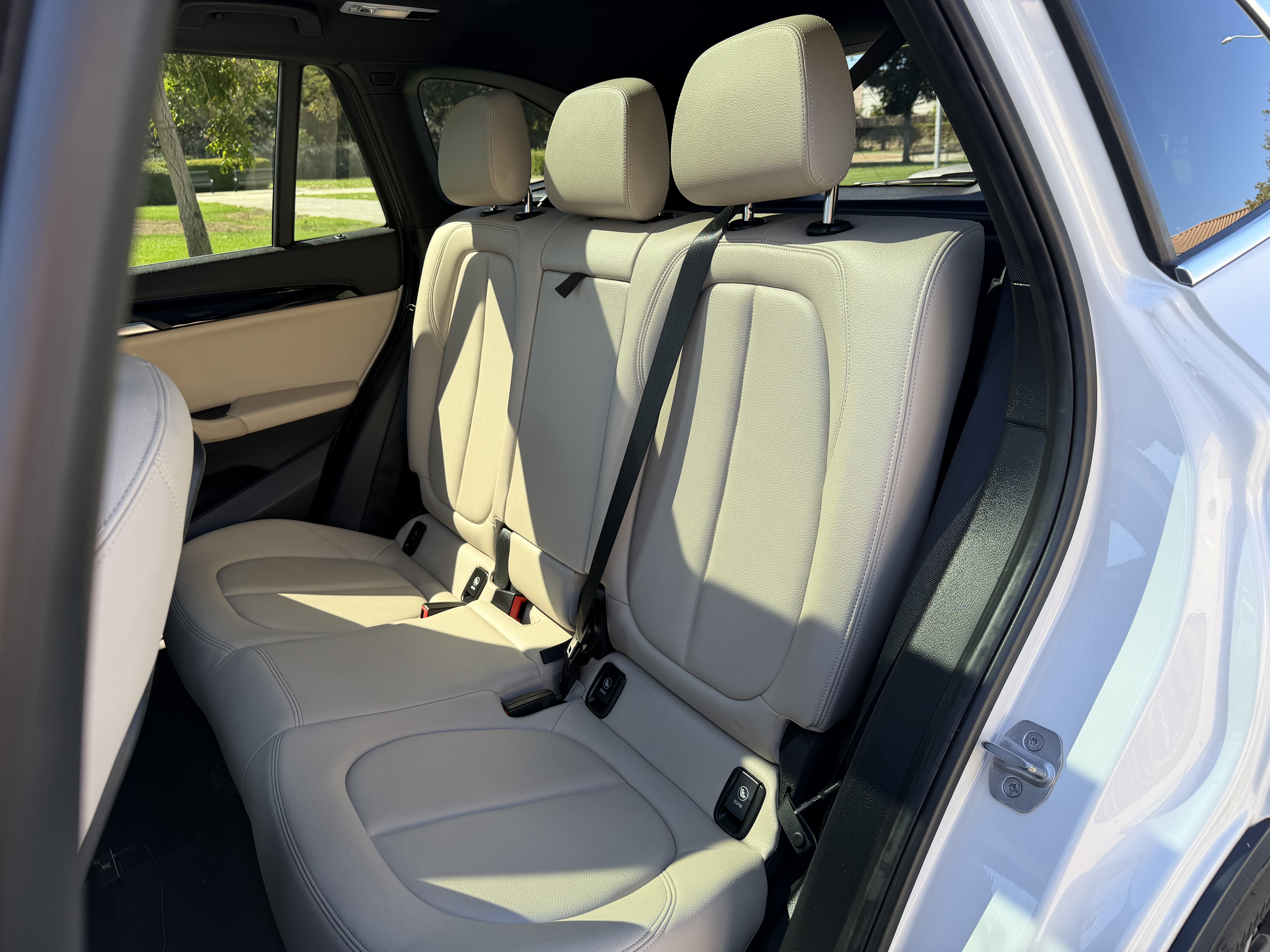 Used 2018 BMW X1 sDrive28i FWD image 5