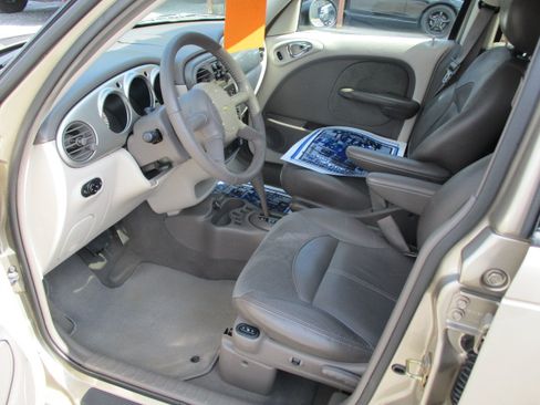 Used 2002 Chrysler PT Cruiser Limited Edition image 14