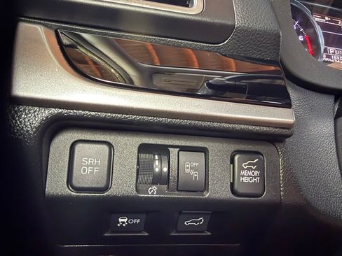 Used 2017 Subaru Forester 2.0XT Touring AWD/4WD image 15