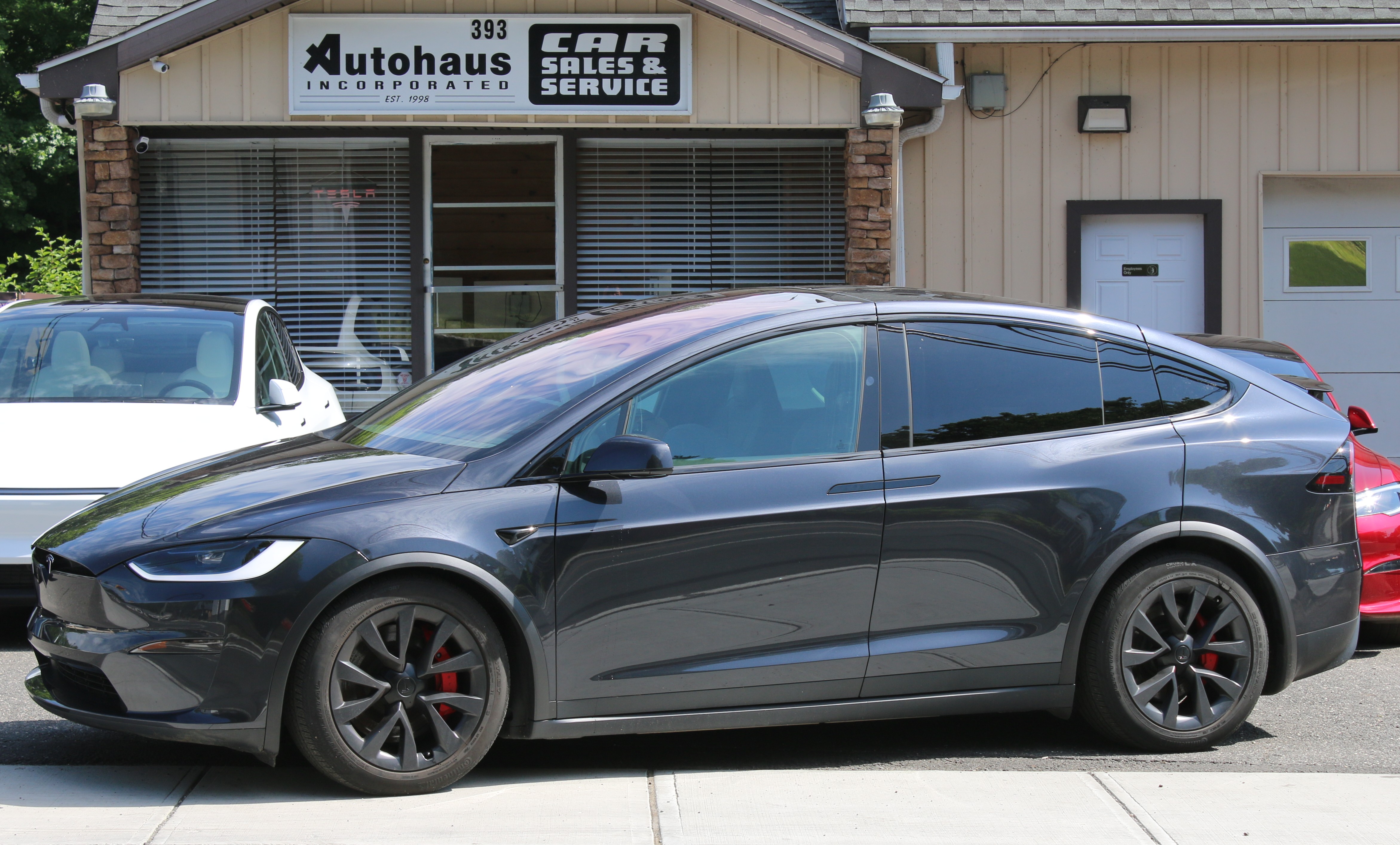 Used 2024 Tesla Model X Plaid AWD/4WD image 2