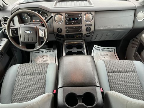 Used 2012 Ford F250 XLT image 3