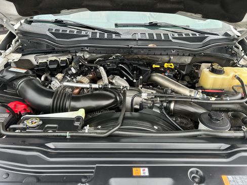 Used 2019 Ford F350 King Ranch image 21