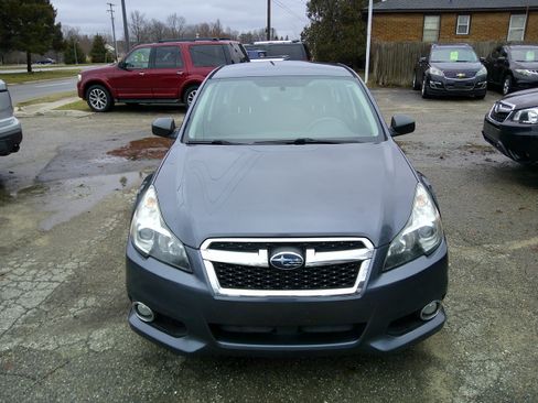 Used 2014 Subaru Legacy 2.5i image 2