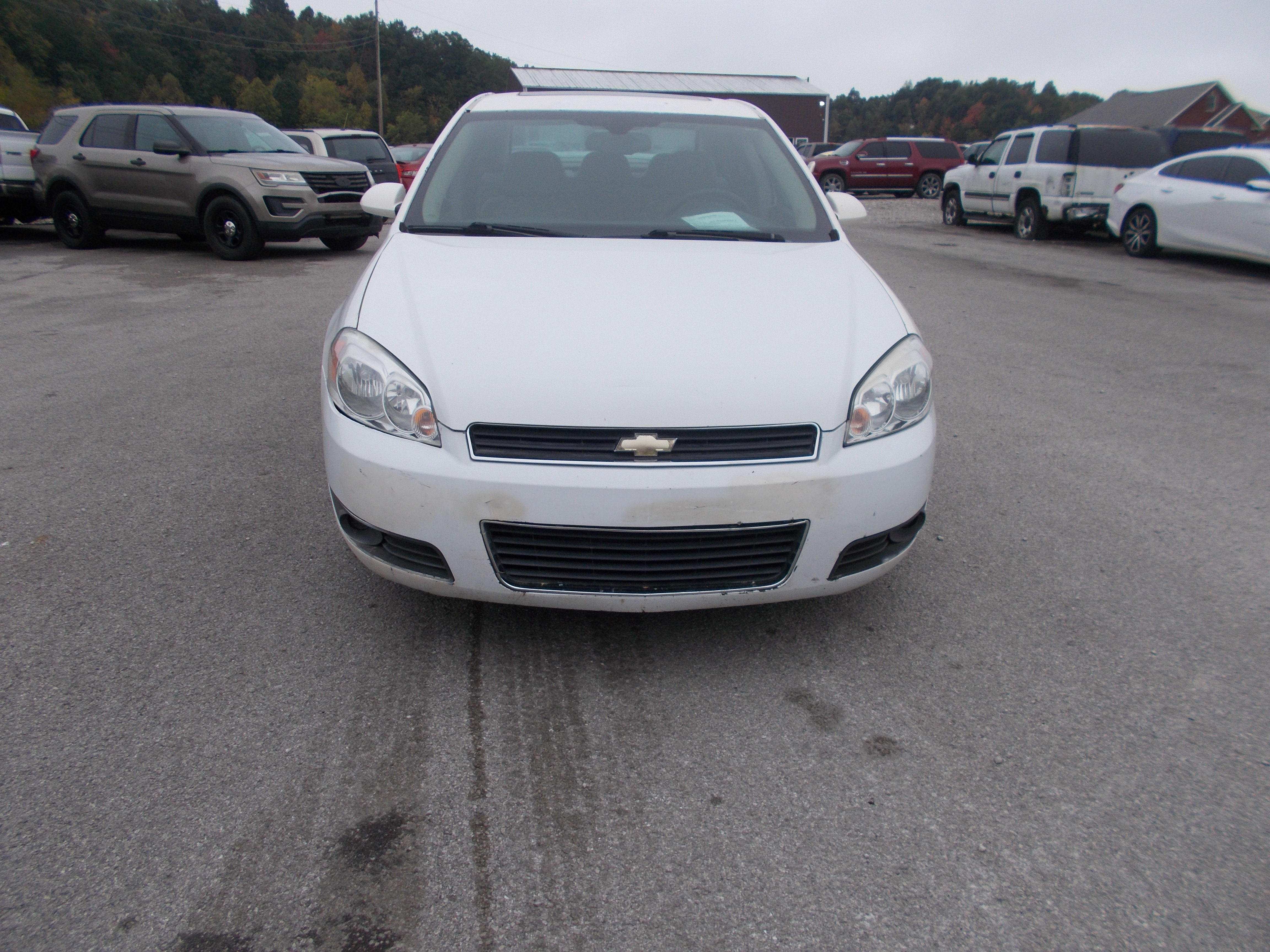 Used 2006 Chevrolet Impala SS FWD image 2