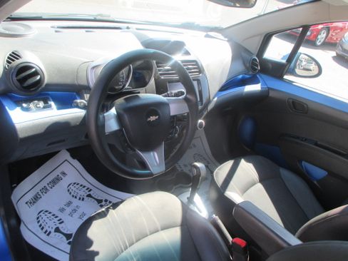 Used 2014 Chevrolet Spark LT image 7