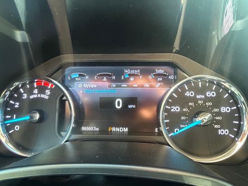 Used 2020 Ford F250 Lariat image 17