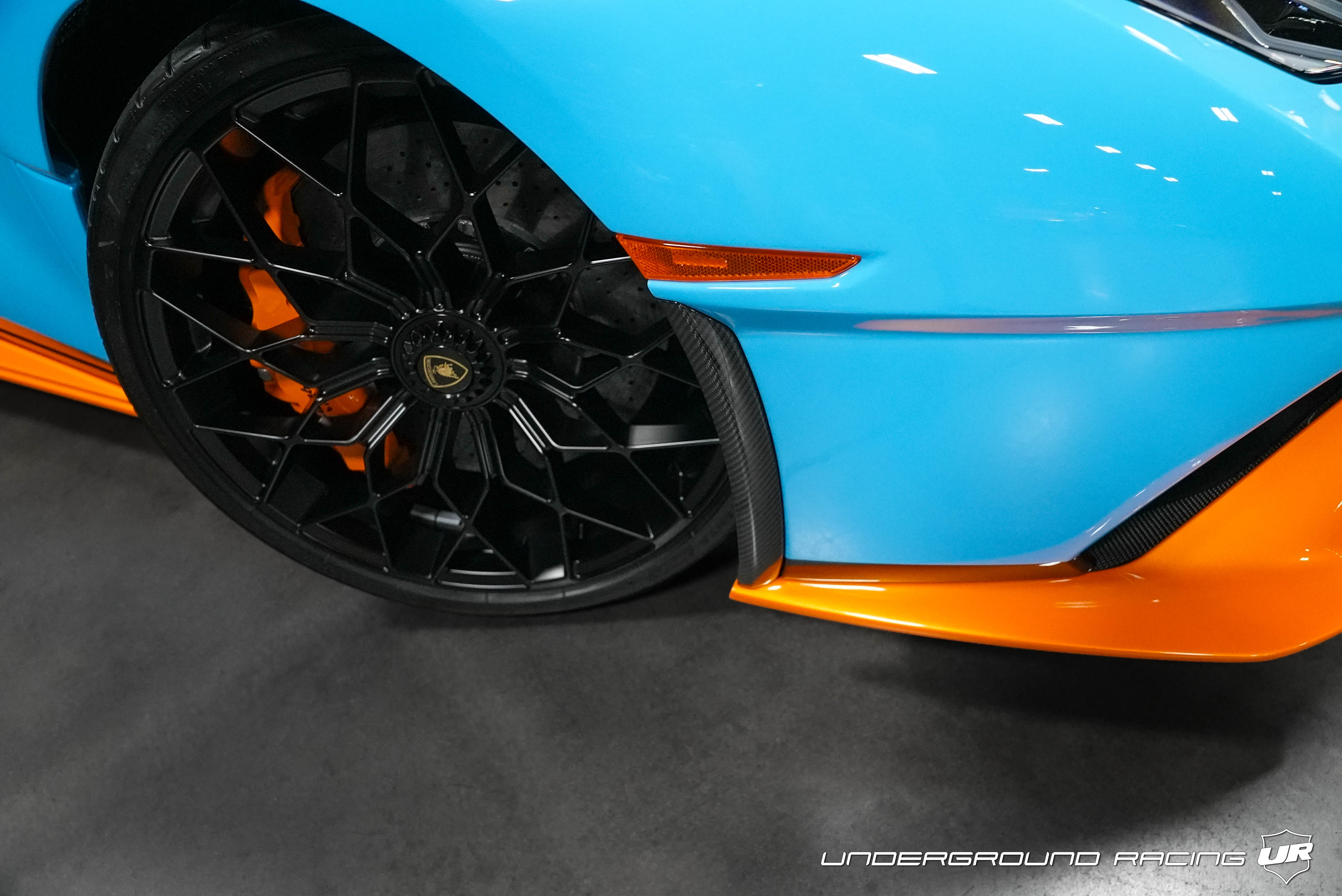 Used 2022 Lamborghini Huracan STO Coupe RWD image 10