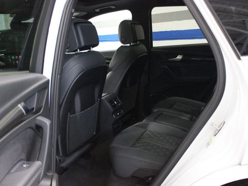 Used 2023 Audi SQ5 Premium Plus image 38