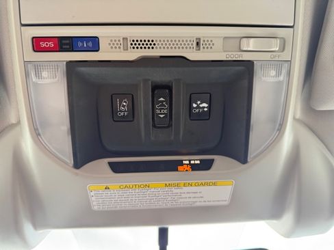 Used 2021 Subaru Forester Limited image 16