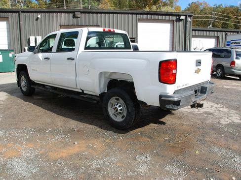 Used 2017 Chevrolet Silverado 2500 image 12
