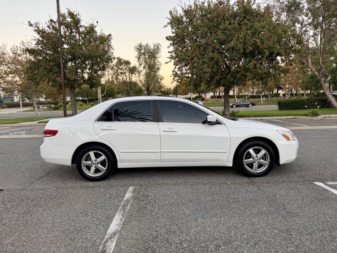 Used 2003 Honda Accord EX Sedan image 10