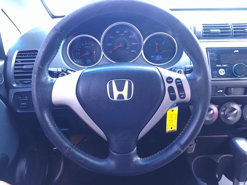 Used 2008 Honda Fit Sport image 23