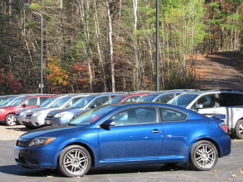 Used 2008 Scion tC image 3