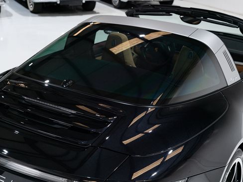 Used 2015 Porsche 911 Targa 4S image 58