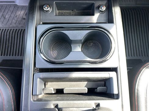 Used 2023 Nissan Titan PRO-4X image 20