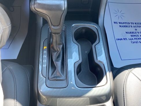 Used 2016 GMC Canyon SLE image 10