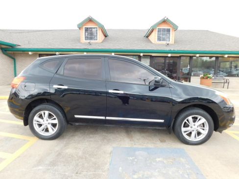 Used 2015 Nissan Rogue Select S image 10