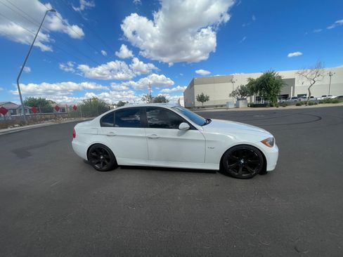 Used 2007 BMW 328i Sedan RWD image 5