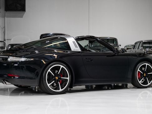 Used 2015 Porsche 911 Targa 4S image 7