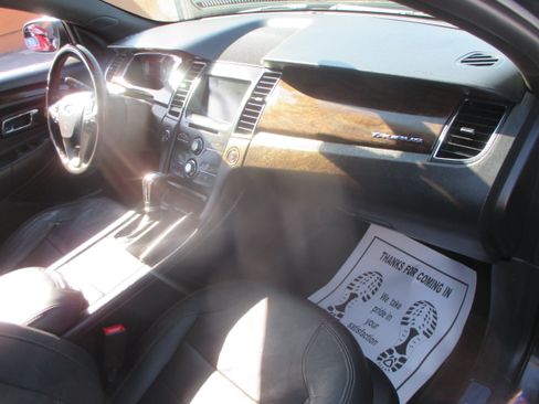 Used 2015 Ford Taurus Limited FWD image 3