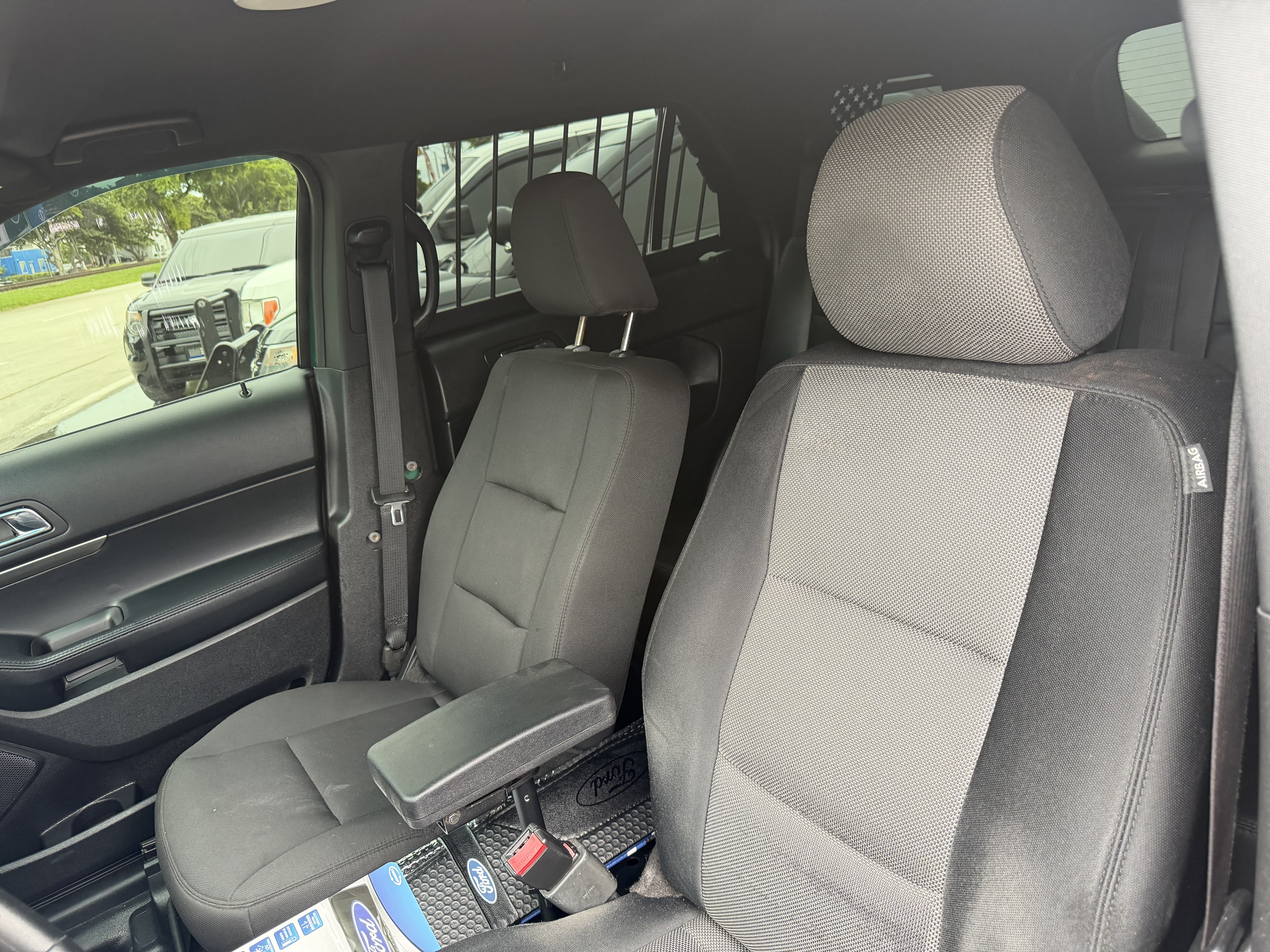 Used 2016 Ford Explorer 4WD Police Interceptor image 14