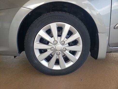 Used 2012 Nissan Sentra S image 8