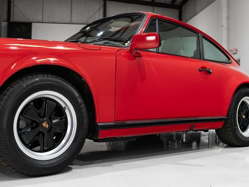 Used 1987 Porsche 911 Carrera image 20