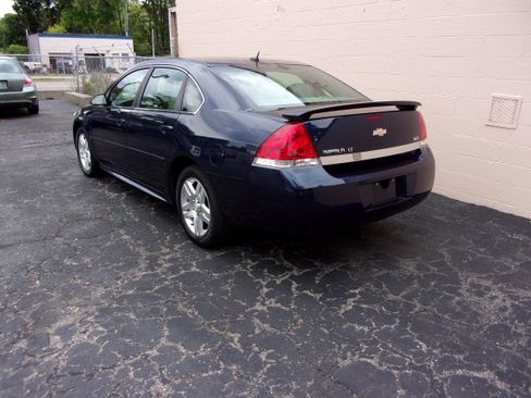 Used 2011 Chevrolet Impala LT w/ 1LT FWD image 6
