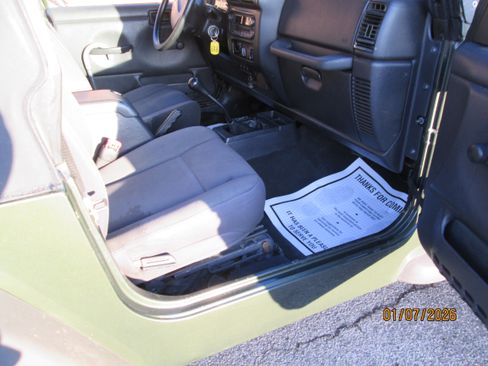 Used 2006 Jeep Wrangler X image 8