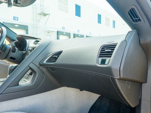 Used 2014 Chevrolet Corvette 2LT image 26