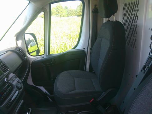 Used 2022 RAM ProMaster 3500 159 High Roof Extended FWD image 5