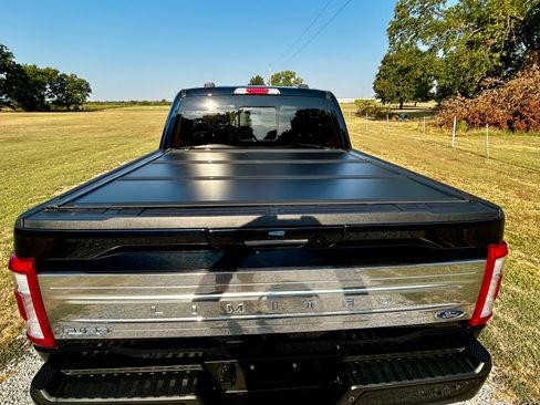 Used 2023 Ford F150 4x4 SuperCrew Hybrid image 7