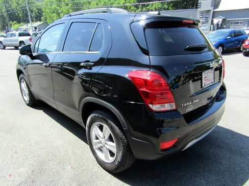 Used 2019 Chevrolet Trax AWD LT w/ 1LT image 6