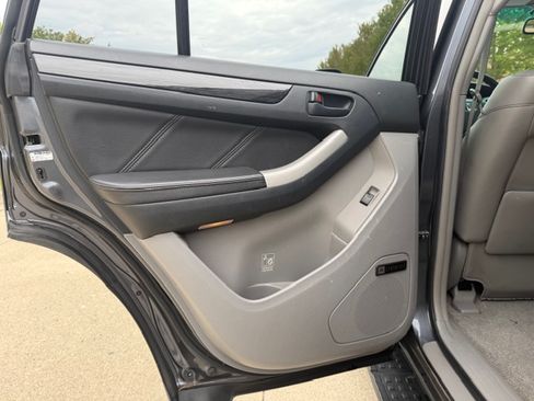 Used 2007 Toyota 4Runner 4WD Limited image 11
