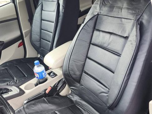 Used 2013 Ford Focus SE FWD image 4