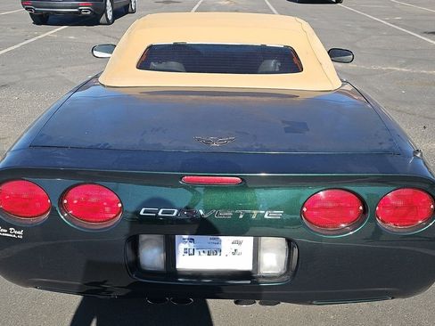 Used 2001 Chevrolet Corvette image 3