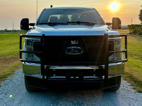 Used 2022 Ford F250 4x4 SuperCab Super Duty image 12