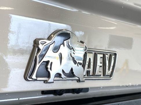 Used 2026 GMC Sierra 2500 AT4X AWD/4WD image 9